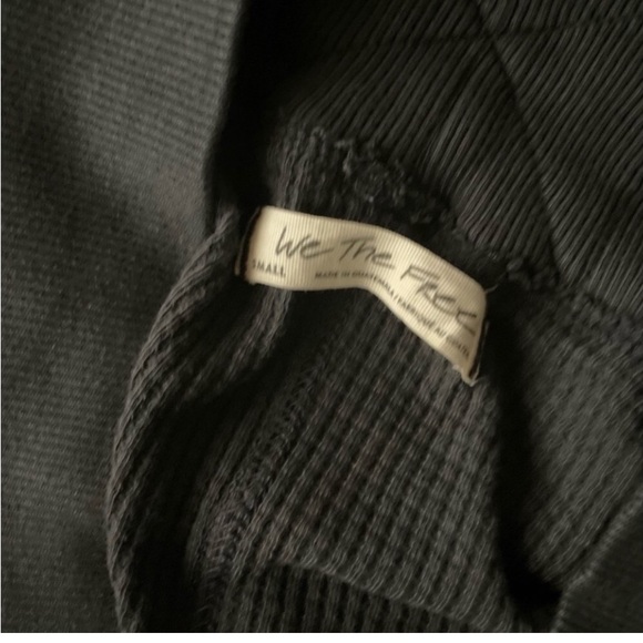 Free People] Charcoal Cotton Waffle Oversize Top - Picture 11 of 16